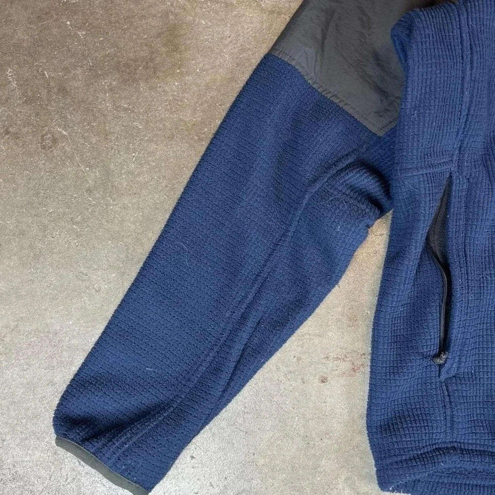 The North Face blue fleece jacket Men's Size M